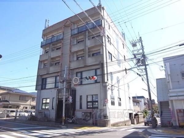 004939の外観写真