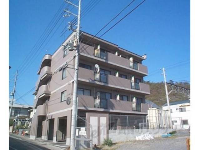 ラグーナ宝ヶ池外観写真1