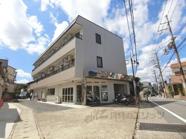 004965の外観写真