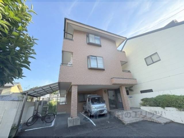 メゾン神楽丘外観写真1
