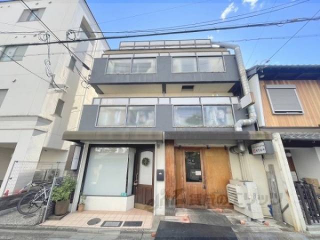 マンション巻野外観写真3