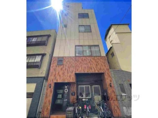 エリントンズハウス外観写真1