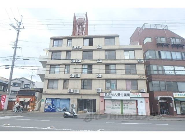 ロイヤルハイツ梅津外観写真1