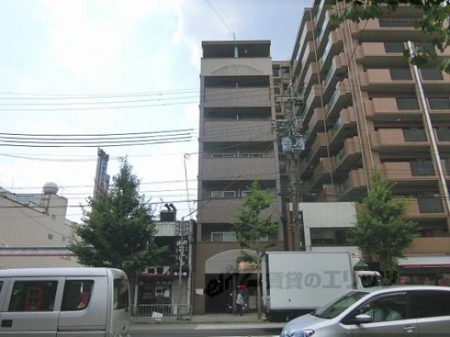 アブレスト今出川外観写真2