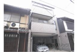 アイ・アール六角外観写真