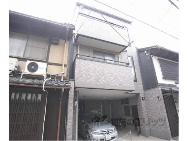 アイ・アール六角外観写真1