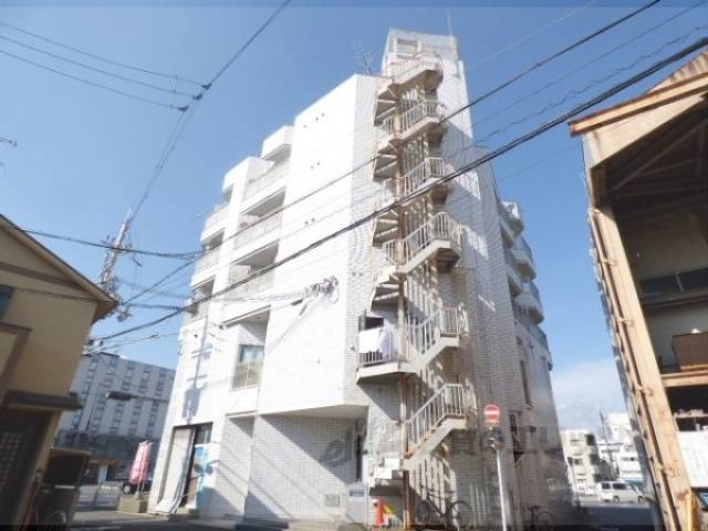 アン・ブランシュ外観写真1