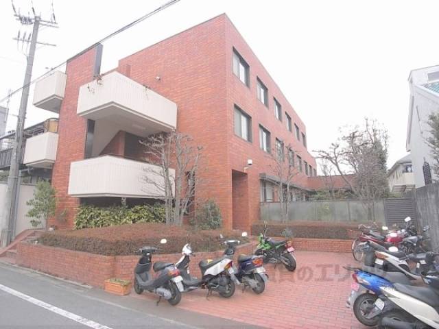 ヴィラ紫竹外観写真1