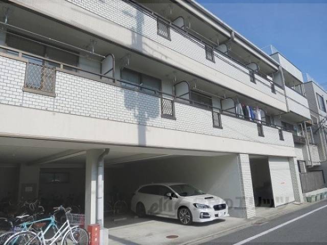 コーポホワイトハウス外観写真1