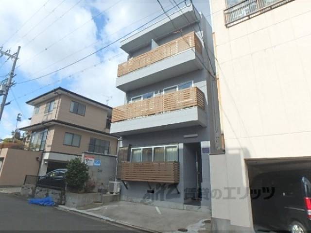 ＣＡＳＡ　ＶＩＥＨＡ外観写真1