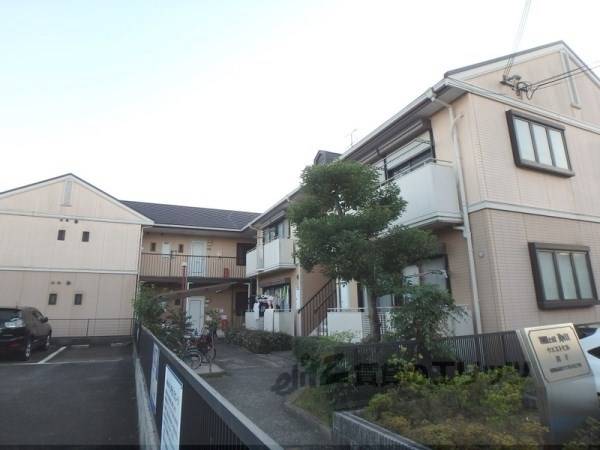 005240の外観写真