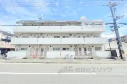 榊田マンション外観写真