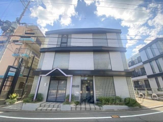 グランドールワタナベ１外観写真2