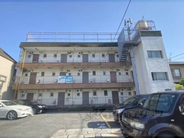 初音コーポ外観写真1