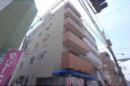 シャトル出水外観写真