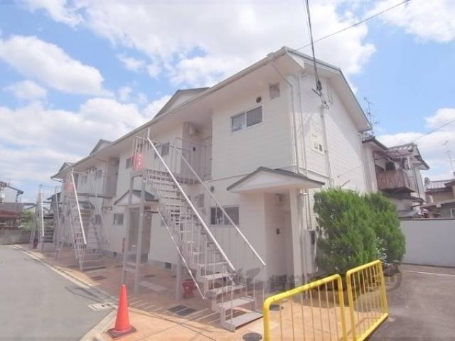 ハイツ山喜外観写真1