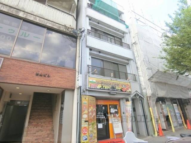 マオカハイツ外観写真1