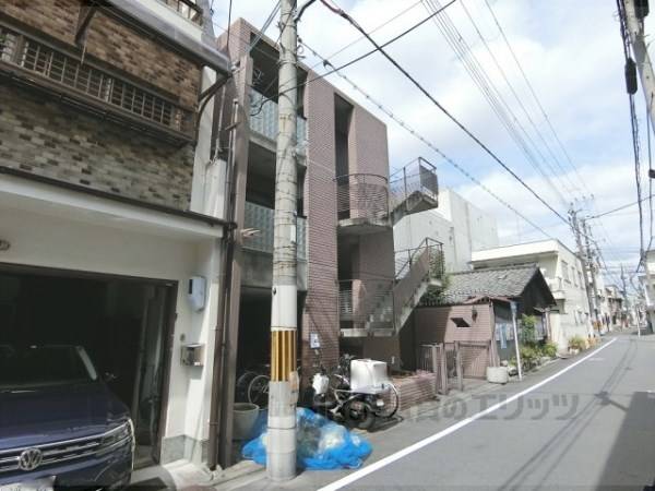 005835の外観写真