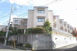 GRAN PINO伏見桃山外観写真