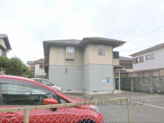 シェリール宝ヶ池外観写真3