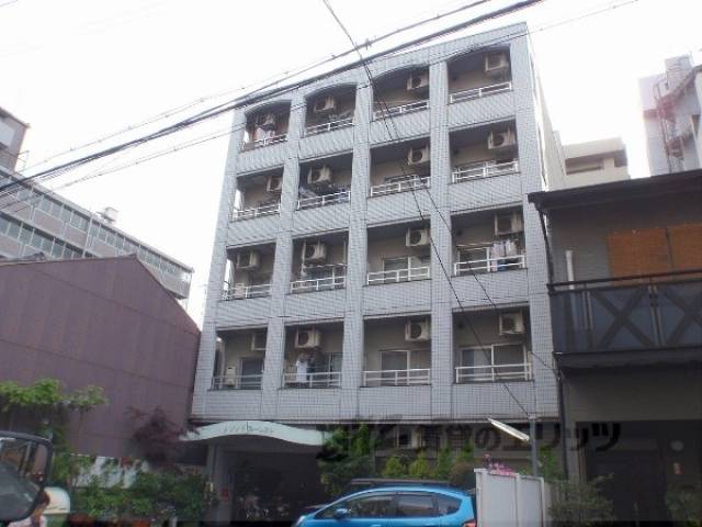 メゾンドフォーレスト外観写真1