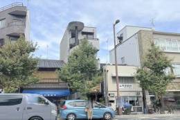 マザリビル外観写真