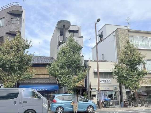 マザリビル外観写真1