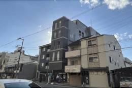 アールグランツ大宮五条外観写真