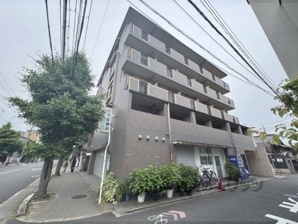 005967の外観写真