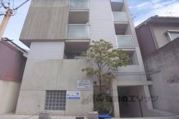 ＣＯＭＯＤＯ’９４外観写真