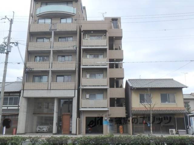 Ｐｒｅｎｄｒｅ　Ａｍｉ下鴨外観写真1