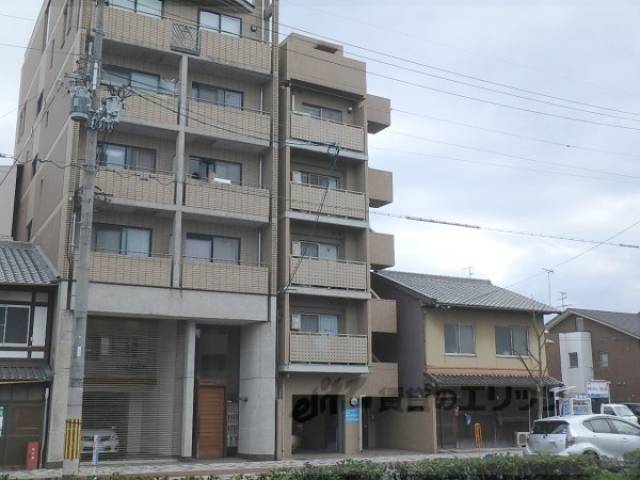 Ｐｒｅｎｄｒｅ　Ａｍｉ下鴨外観写真2