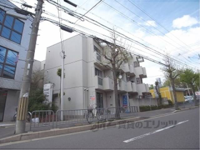 ミニヨンハウス勧修外観写真1
