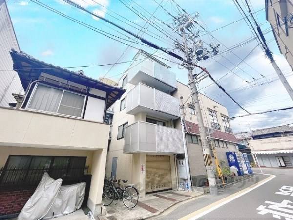 006082の外観写真