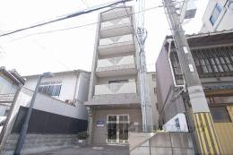 アブレスト四条大宮外観写真
