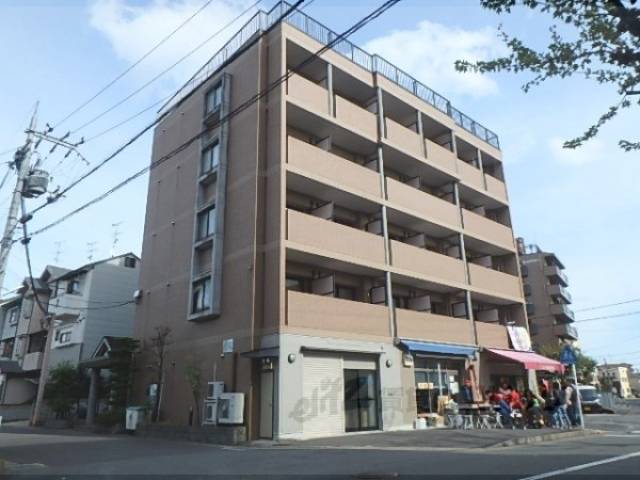 グリーンコートランザン外観写真1