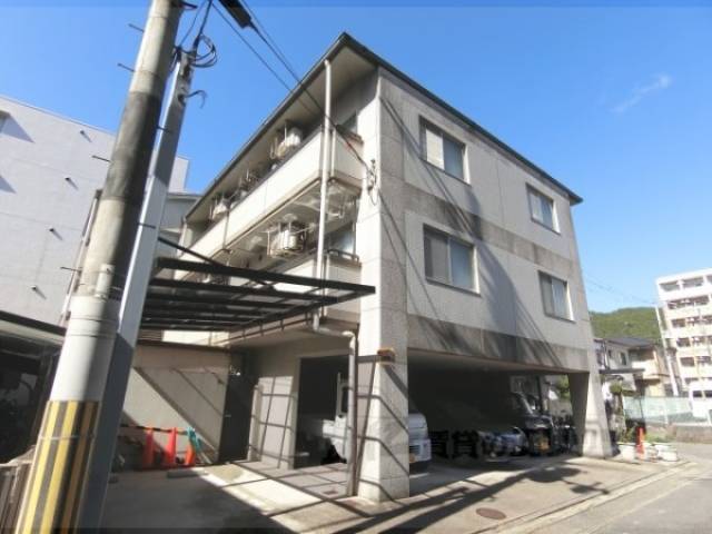 ファミーユ芦田外観写真2