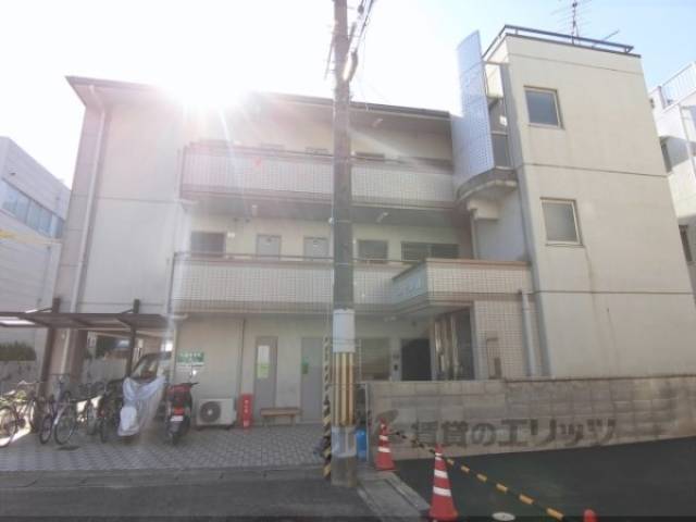 ファミーユ芦田外観写真3