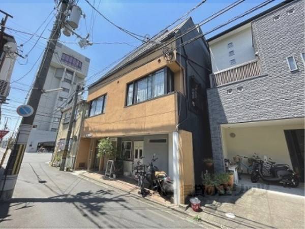 006180の外観写真