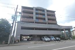 ノイシュロス御室南外観写真