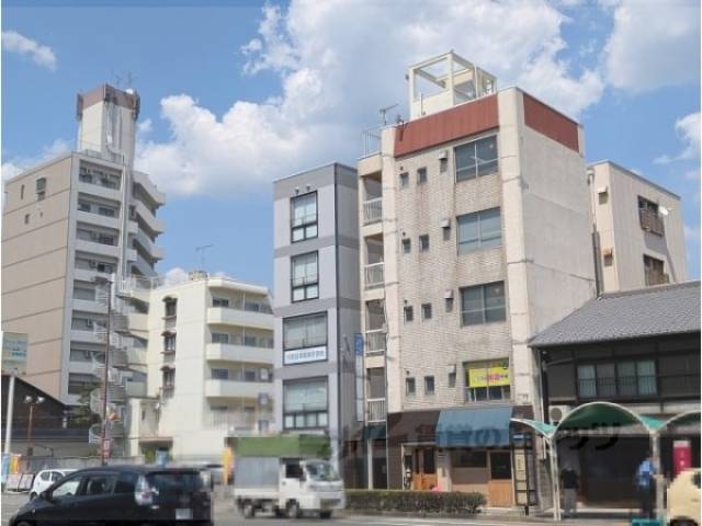 新二条マンション外観写真3