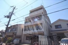 リビング家紋外観写真