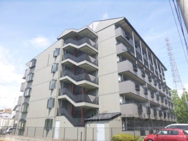 グリーンヴィレッジ吉田外観写真1