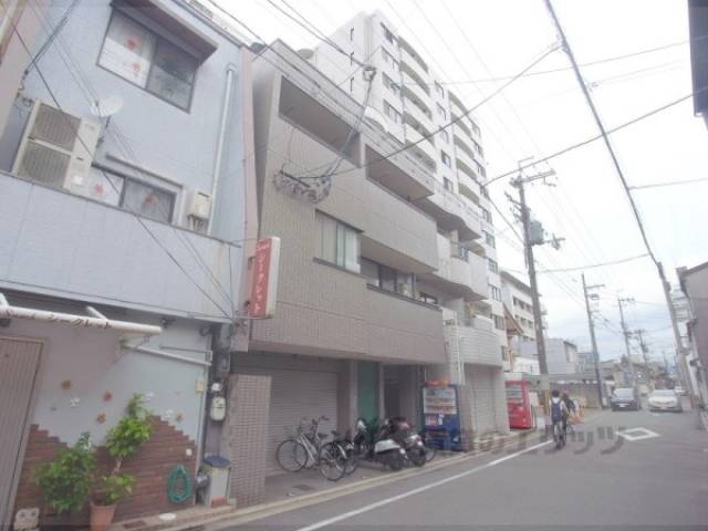 シャネルファイブ外観写真3