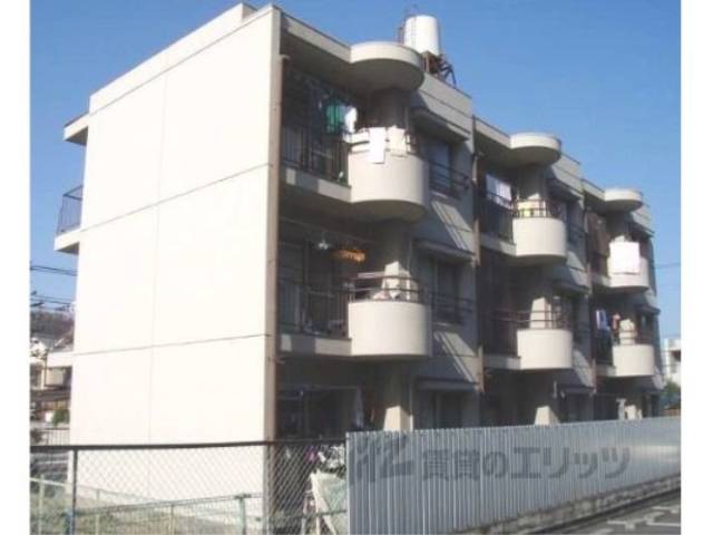 野色マンション外観写真1