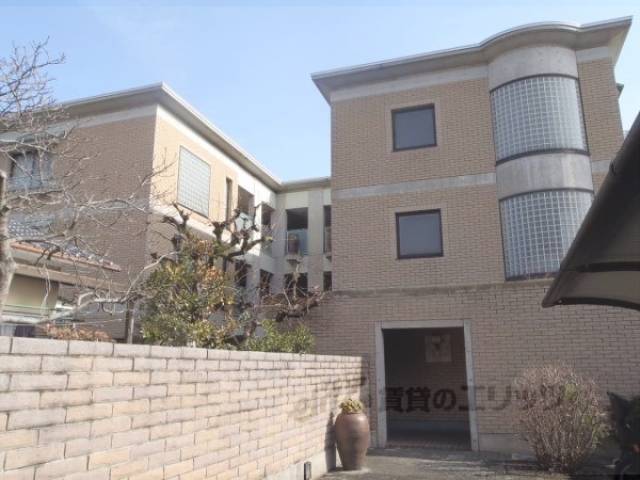 ランブラス長岡京外観写真3