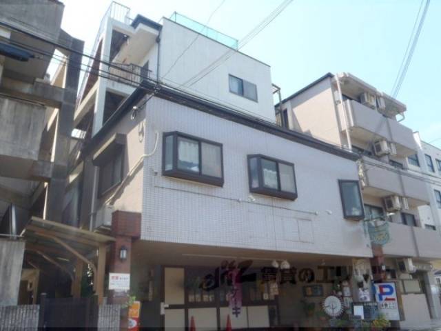 マンションひなどり外観写真1