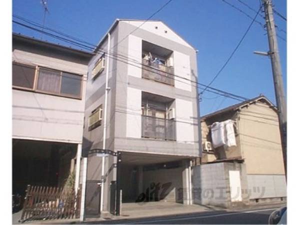 006867の外観写真