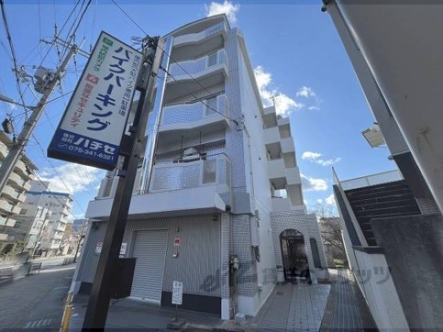 プレジオ山科御陵外観写真2