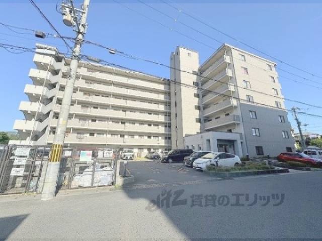 デミューズ木幡外観写真2